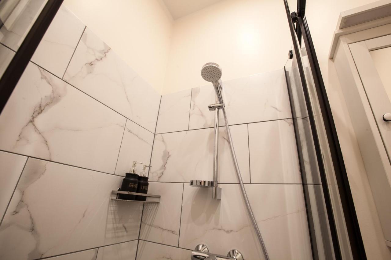 Cozy Home Valdemara, Free Parking, Self Check-In Рига Экстерьер фото